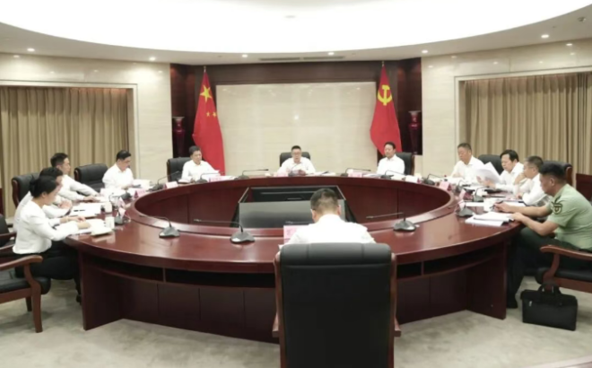 区委常委会召开会议